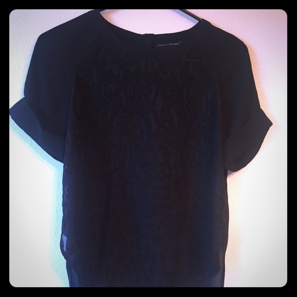 BANANA REPUBLIC LEOPARD PRINT BLOUSE